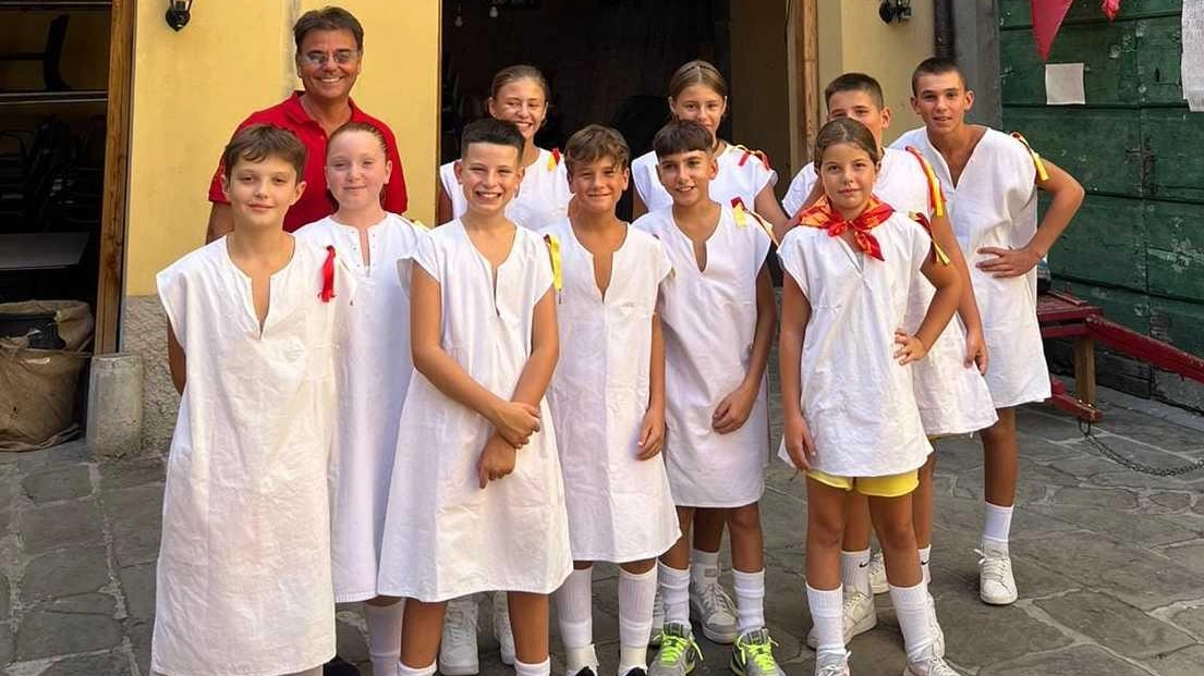 Il rione ha battuto in semifinale Santa Maria e in finale San Michele. Proseguono le cene propiziatorie e le selezioni per le squadre degli arcieri. Il rione ha battuto in semifinale Santa Maria e in finale San Michele. Proseguono le cene propiziatorie e le selezioni per le squadre degli arcieri.