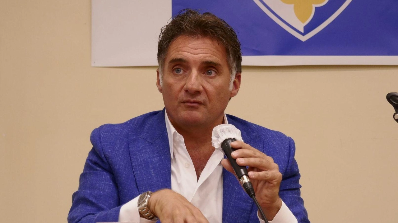 Il presidente dell’Ac Prato Stefano Commini: l’imprenditore romano ha ricevuto una offerta di acquisto da un gruppo di imprenditori pratesi Il presidente dell’Ac Prato Stefano Commini: l’imprenditore romano ha ricevuto una offerta di acquisto da un gruppo di imprenditori pratesi