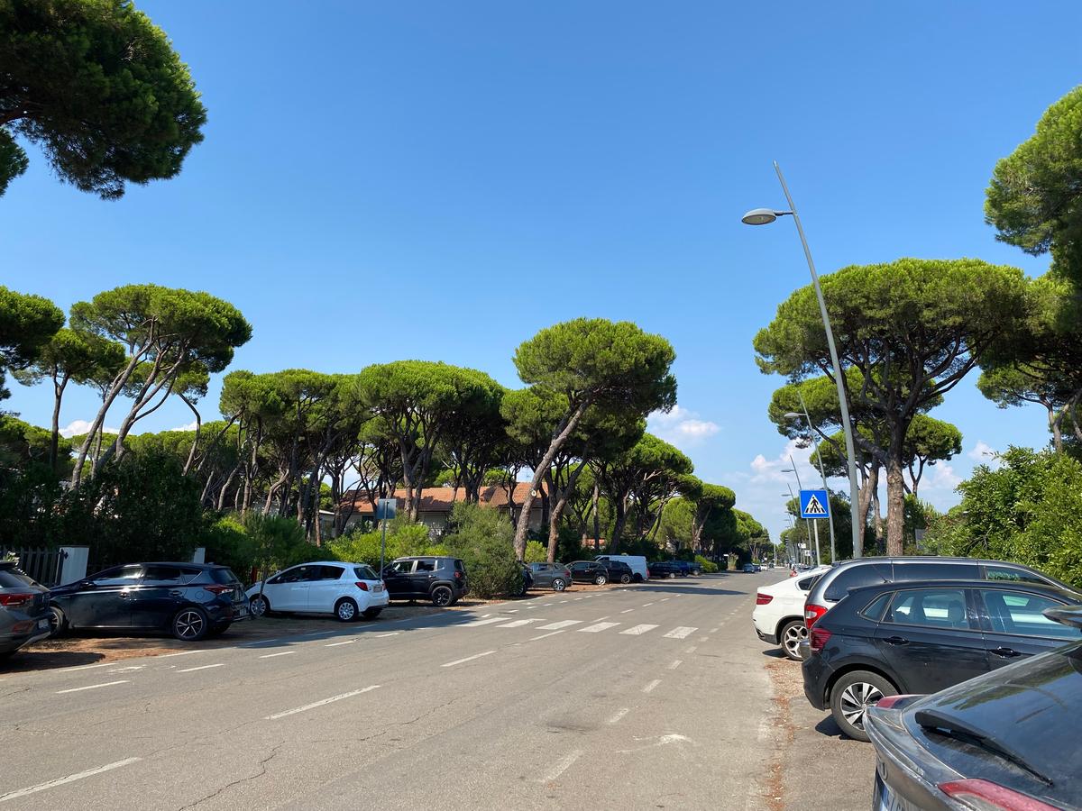 Caro spiagge e turismo in crisi, il nostro viaggio a Principina: “La classe media soffre, ormai viene solo chi ha la casa”