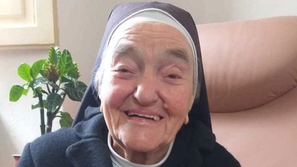 Suor Angela
