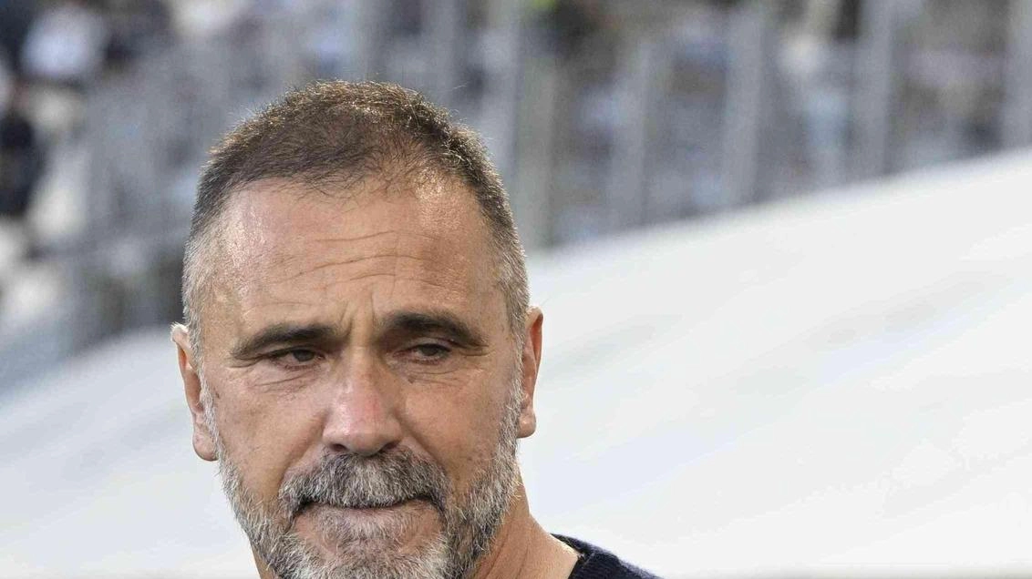La prima uscita ufficiale delle Aquile davanti al pubblico amico. L’obiettivo è iniziare con il piede giusto. Qualche defezione in squadra: in porta al debutto il giovane Mascardi, Esposito ’faro’ di centrocampo.