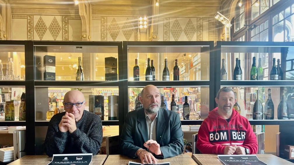 Lo spettacolo della compagnia Mayor Von Frinzius. Andrà in scena mercoledì 18 dicembre alle 21 . Lo spettacolo della compagnia Mayor Von Frinzius. Andrà in scena mercoledì 18 dicembre alle 21 .