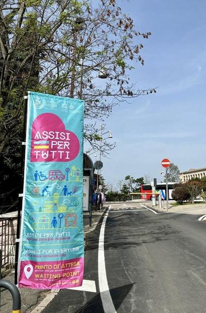 Nasce in città “Assisi per tutti“. Il servizio che accompagna i turisti con disabilità motoria Nasce in città “Assisi per tutti“. Il servizio che accompagna i turisti con disabilità motoria