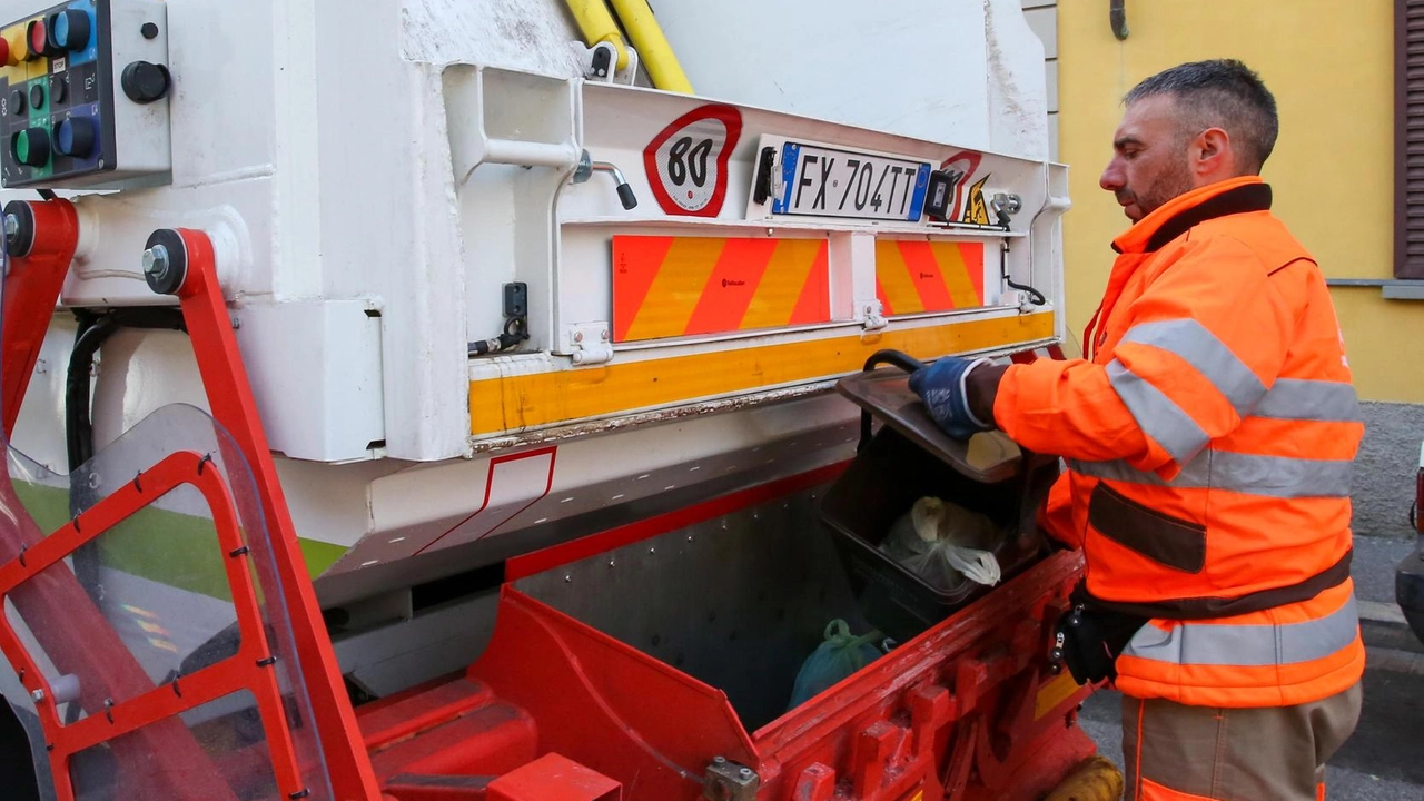 Ritiro dei rifiuti porta a porta Ritiro dei rifiuti porta a porta