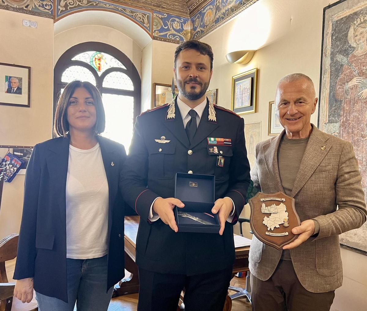 Il capitano Jervolino lascia. I saluti dell’amministrazione
