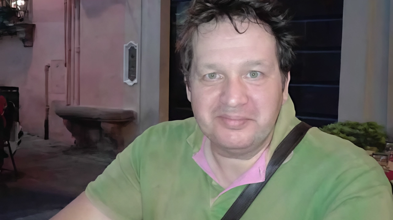 Simone Bacci, 56enne lucchese rimasto disabile dopo aver un ictus ischemico Simone Bacci, 56enne lucchese rimasto disabile dopo aver un ictus ischemico
