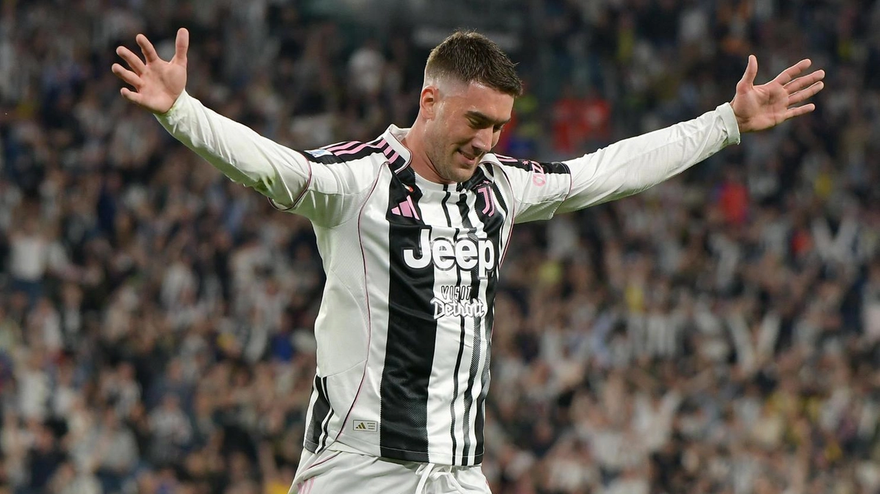 Attacco, accelerata Milan. Vlahovic torna di moda. Idea Dovbyk per Gimenez