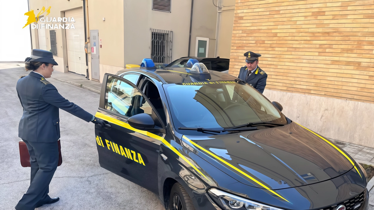 La Guardia di Finanza La Guardia di Finanza