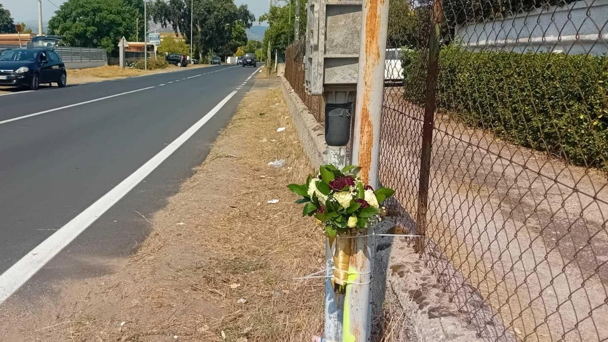 E' un uomo di 49 anni