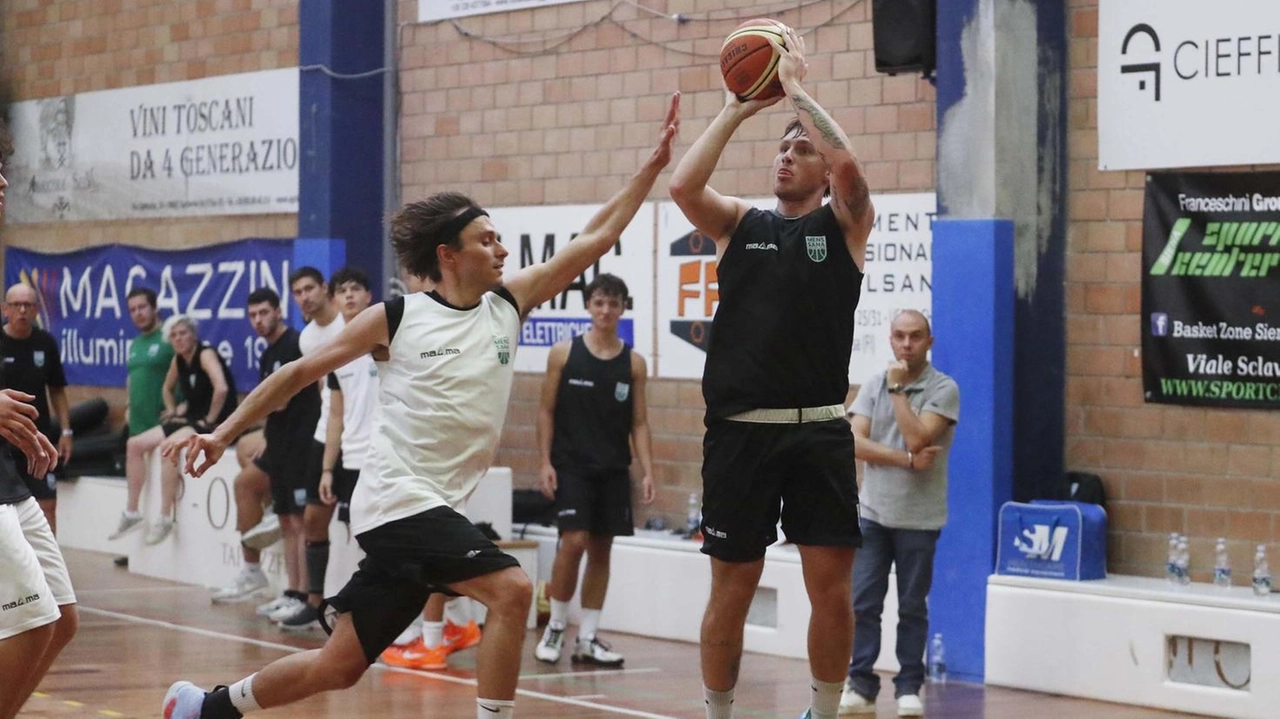 La Mens Sana lavora in vista del primo test match della sua stagione, sabato alle 18 ad Arezzo. Tra le... La Mens Sana lavora in vista del primo test match della sua stagione, sabato alle 18 ad Arezzo. Tra le...