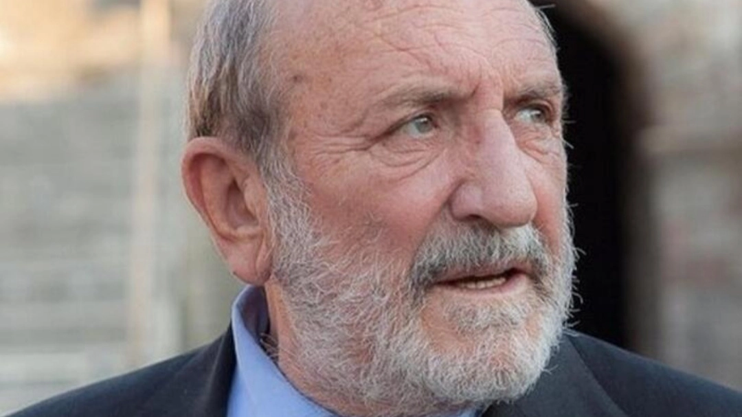 Umberto Galimberti (foto Ansa) Umberto Galimberti (foto Ansa)