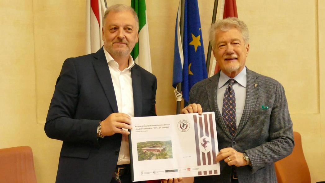 Il presidente si commuove e promette: "La squadra non traslocherà durante le fasi del cantiere". Mezzi in azione nel 2026, Ghinelli: "È una sfida condivisa". Il plauso di Federcalcio e Lega Pro. Il presidente si commuove e promette: "La squadra non traslocherà durante le fasi del cantiere". Mezzi in azione nel 2026, Ghinelli: "È una sfida condivisa". Il plauso di Federcalcio e Lega Pro.