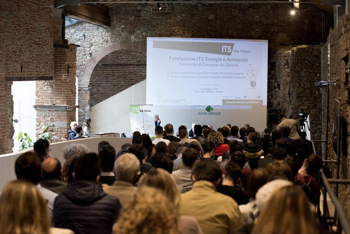 Arezzo investe sul futuro green: l Arezzo investe sul futuro green: l