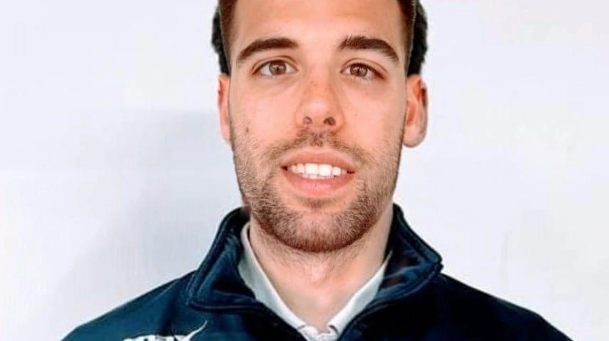 Lo schiacciatore Fabrizio. Ferraguti Lo schiacciatore Fabrizio. Ferraguti
