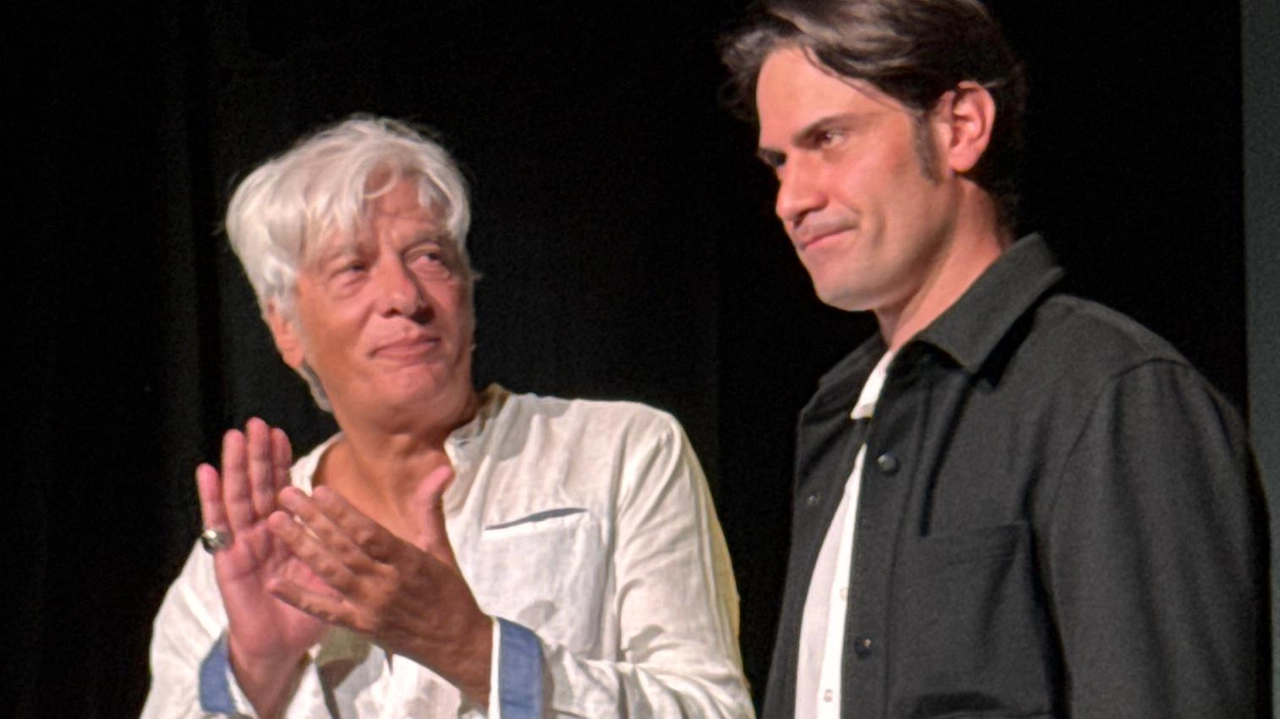 Sul palcoscenico del Todi Festival, dove uno straordinario Valerio Di Benedetto ha dato voce a «Pietro Orlandi, fratello» Sul palcoscenico del Todi Festival, dove uno straordinario Valerio Di Benedetto ha dato voce a «Pietro Orlandi, fratello»