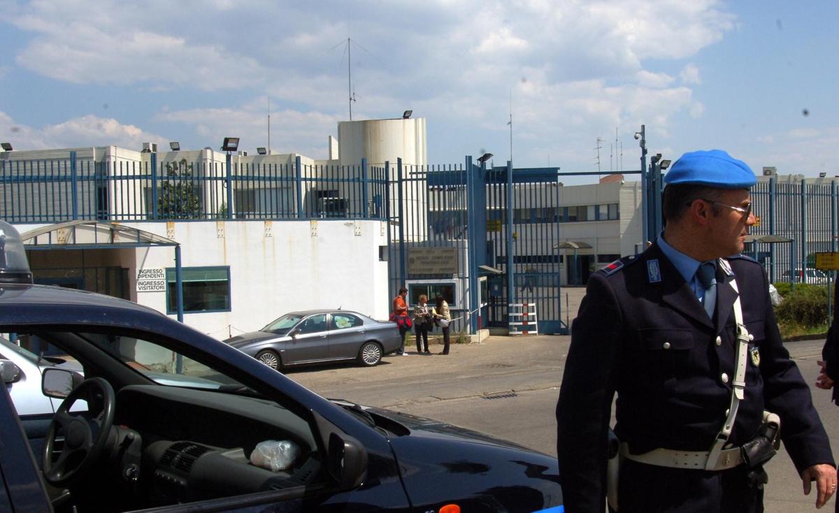 Dito puntato su governo e sistema. Gambelli: "Condizioni disumane". Paulesu: "Basta sottovalutare" Dito puntato su governo e sistema. Gambelli: "Condizioni disumane". Paulesu: "Basta sottovalutare"