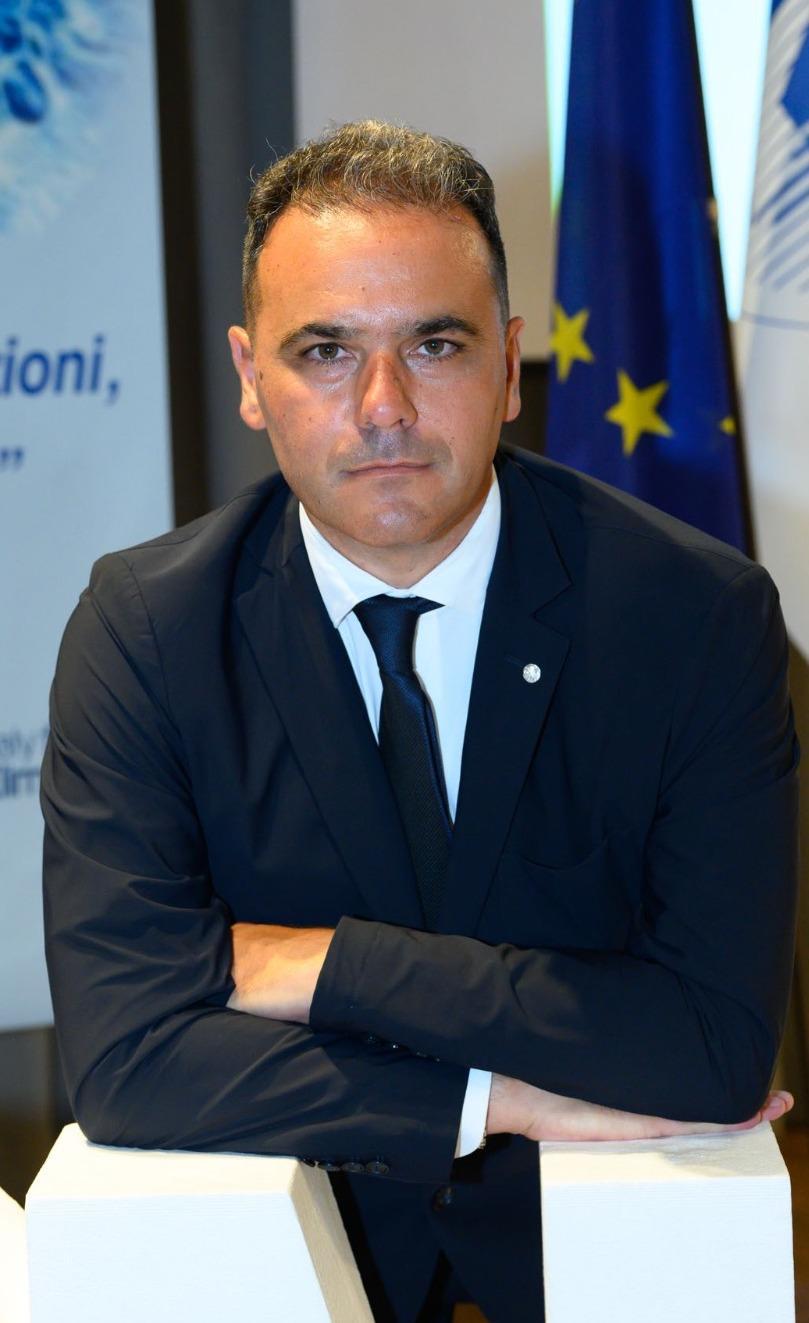 "Monitoraggio del commercio tra i due paesi"