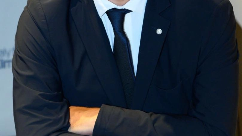 PRATO Emiliano Melani (foto), presidente di Cna Toscana Centro, torna a bocciare l’intesa Ue-Usa sui dazi e rilancia con una proposta... PRATO Emiliano Melani (foto), presidente di Cna Toscana Centro, torna a bocciare l’intesa Ue-Usa sui dazi e rilancia con una proposta...
