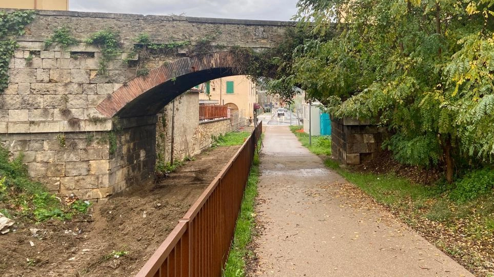 Il Ponte dei Sospiri di Colle ha visto completato il suo delicato intervento di riconsolidamento Il Ponte dei Sospiri di Colle ha visto completato il suo delicato intervento di riconsolidamento