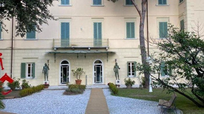 Incontro con la storia domenica a Villa Bertelli, dove alle 17 è in programma la performance in costume: "Processo a... Incontro con la storia domenica a Villa Bertelli, dove alle 17 è in programma la performance in costume: "Processo a...