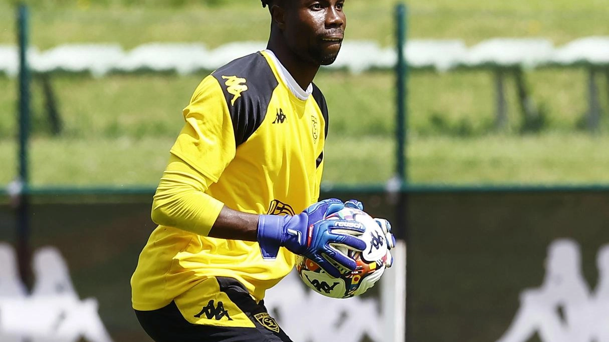 Inizia male la stagione per il portiere dello Spezia Sarr