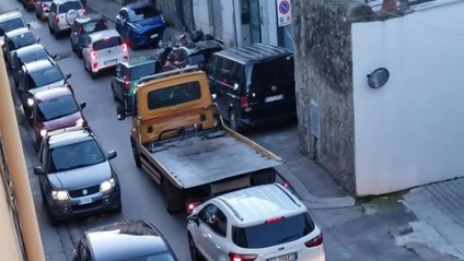 Il doppio senso crea problemi Il doppio senso crea problemi