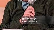 La Galleria di Arte Moderna e contemporanea Lorenzo Viani oggi alle 17 ospita Dario Vergassola ( nella foto) ligure, scrittore,... La Galleria di Arte Moderna e contemporanea Lorenzo Viani oggi alle 17 ospita Dario Vergassola ( nella foto) ligure, scrittore,...