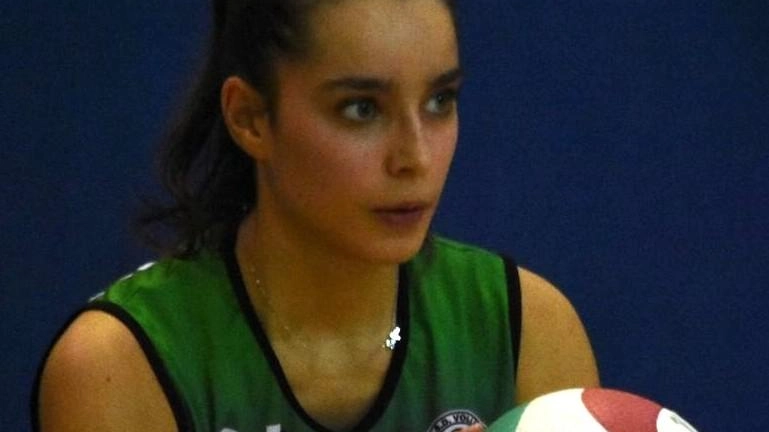 Il ritorno allo sport. Dopo un’esperienza di studio all’estero, a Lisbona in Portogallo per un tirocinio in Neuroscienze, l’ex capitano... Il ritorno allo sport. Dopo un’esperienza di studio all’estero, a Lisbona in Portogallo per un tirocinio in Neuroscienze, l’ex capitano...