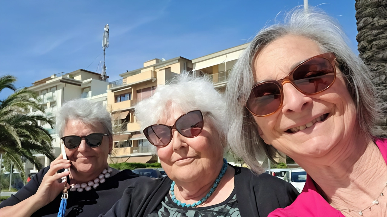 Cosetta Spadavecchia (nella foto insieme alle figlie) 93 primavere sulla carta d’identità, ma spirito e vivacità intellettuale senza età, se... Cosetta Spadavecchia (nella foto insieme alle figlie) 93 primavere sulla carta d’identità, ma spirito e vivacità intellettuale senza età, se...