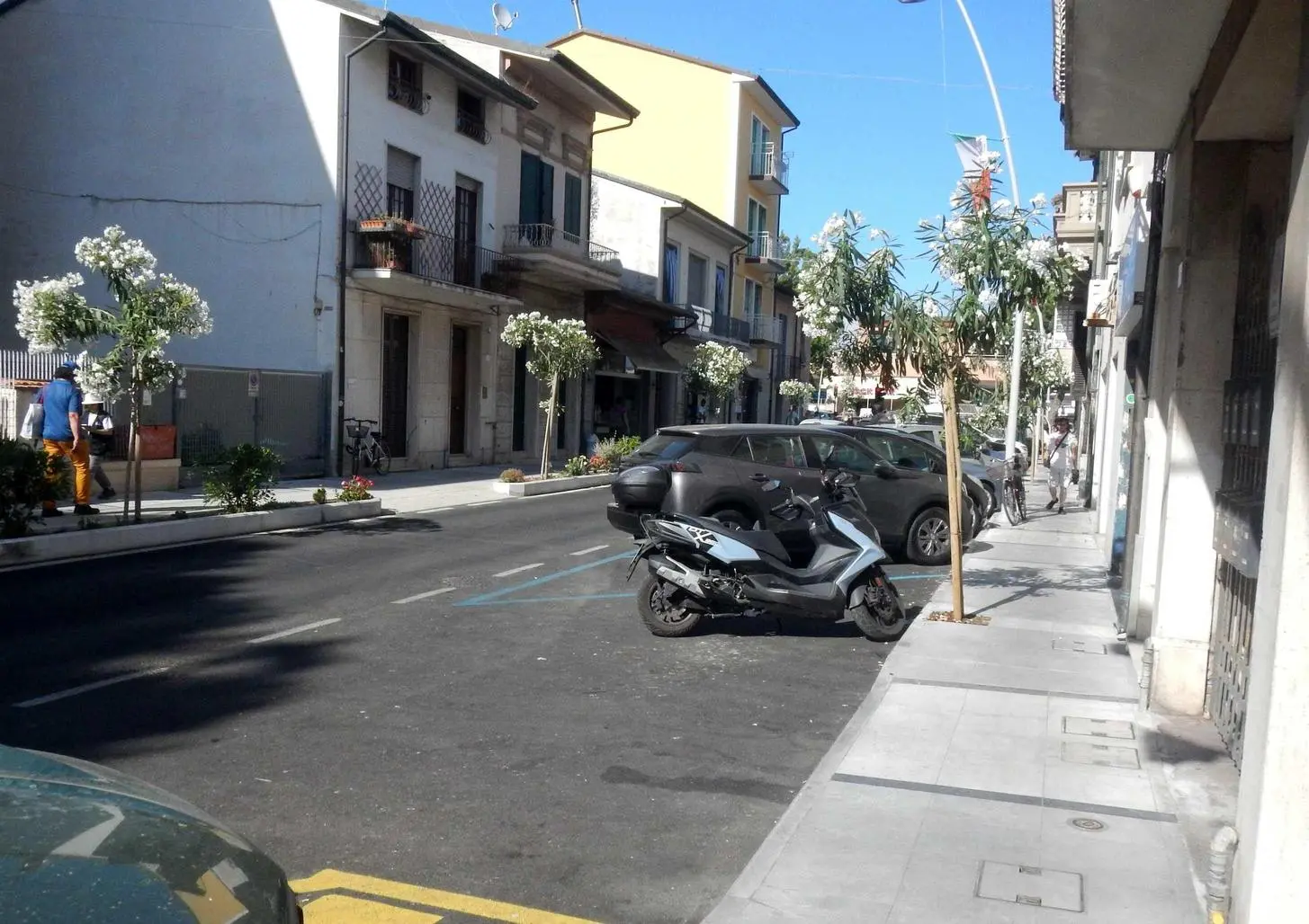 "È pieno di ubriachi e spacciatori. E noi ci sentiamo in ostaggio"