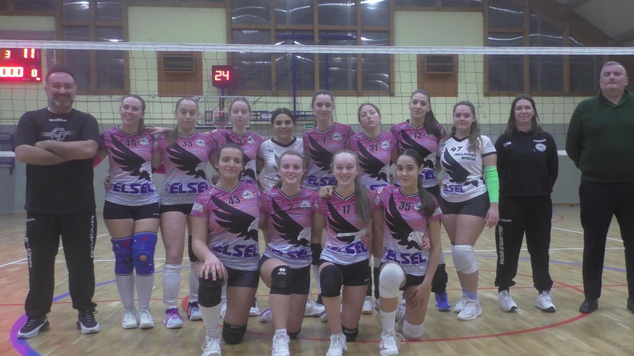 L’Elsel prima divisione liguree; sotto, vittoria dell’U16 nel torneo della Befana L’Elsel prima divisione liguree; sotto, vittoria dell’U16 nel torneo della Befana