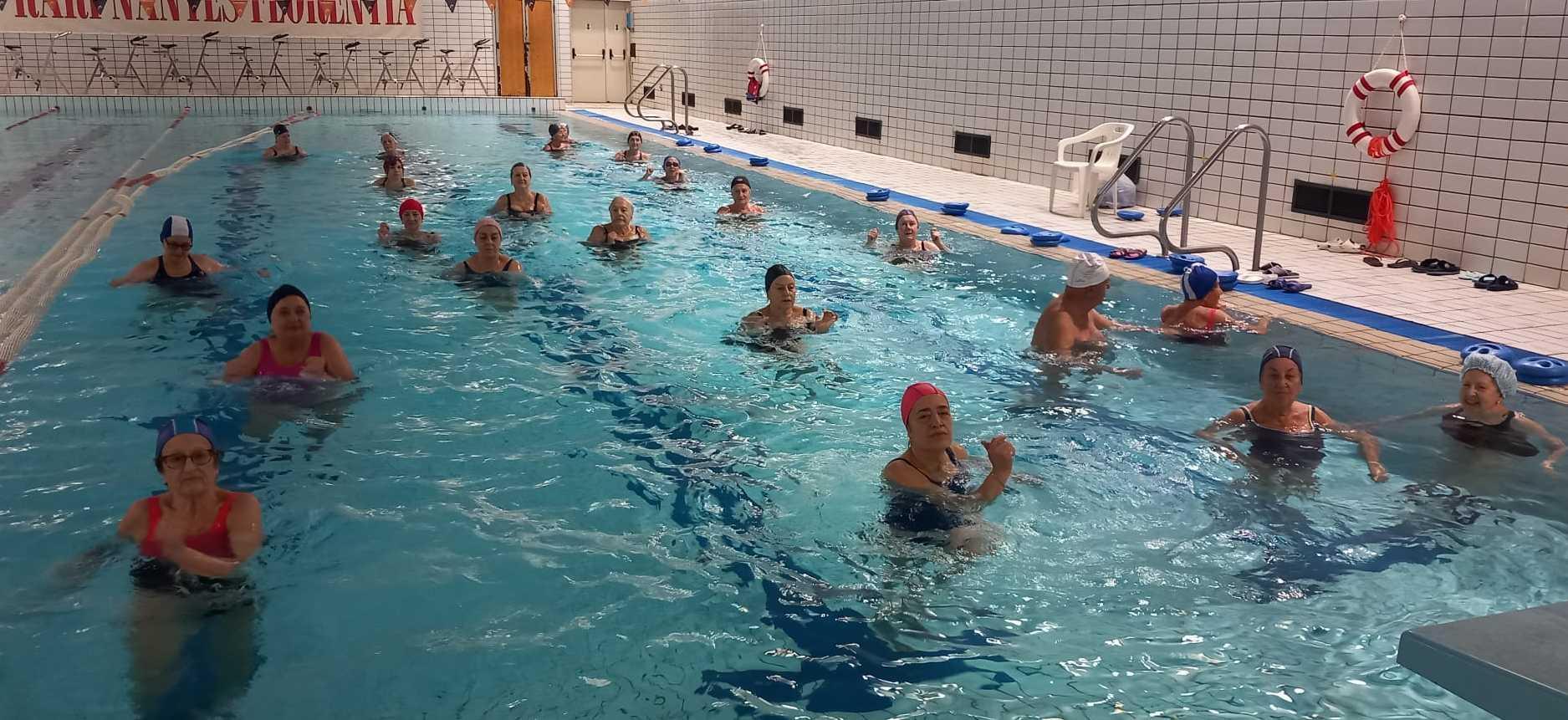 https://www.lanazione.it/image-service/view/acePublic/alias/contentid/ZWJlOTIzNzUtMTA5MC00/0/piscina-franchi-la-svolta-il-futuro-accanto-allo-stadio-nellattesa-tutti-alla-costoli.jpeg