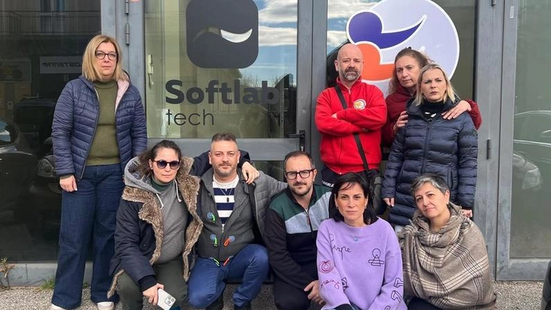 Problemi e preoccupazioni per i lavoratori del call center Problemi e preoccupazioni per i lavoratori del call center