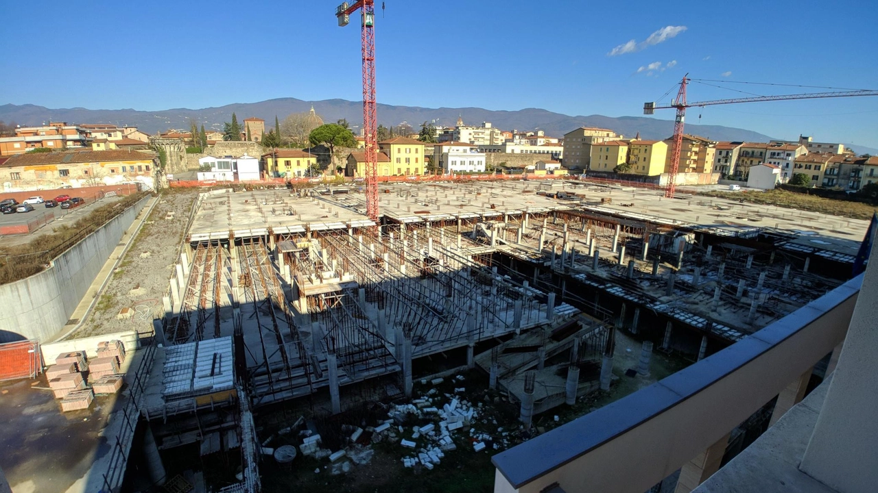 Della città che cambia, anche extra-Pnrr, si è parlato a lungo nella conferenza di fine anno del sindaco Alessandro Tomasi.... Della città che cambia, anche extra-Pnrr, si è parlato a lungo nella conferenza di fine anno del sindaco Alessandro Tomasi....