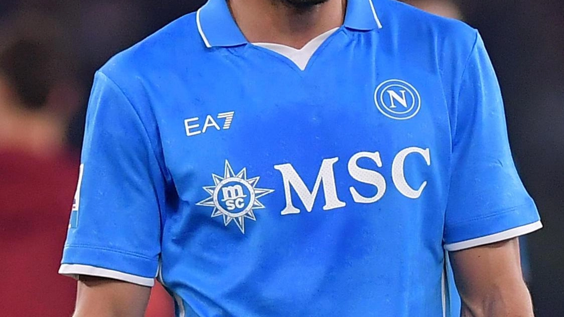 A sinistra Giovanni Simeone, 30 anni. Qui a destra invece lo svizzero Michel Aebischer (28 anni) A sinistra Giovanni Simeone, 30 anni. Qui a destra invece lo svizzero Michel Aebischer (28 anni)