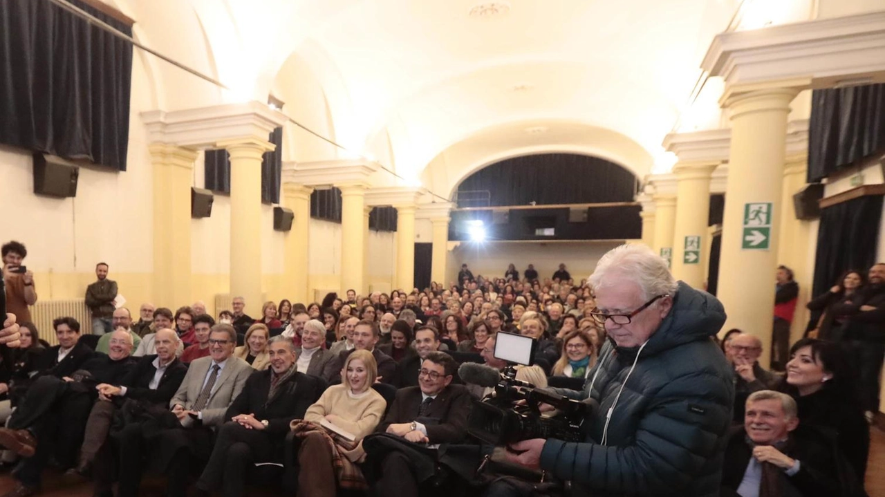 La notizia era nell’aria e arriva dopo mesi di attesa: domani riapre finalmente il Cinema Nuovo Pendola di via San... La notizia era nell’aria e arriva dopo mesi di attesa: domani riapre finalmente il Cinema Nuovo Pendola di via San...