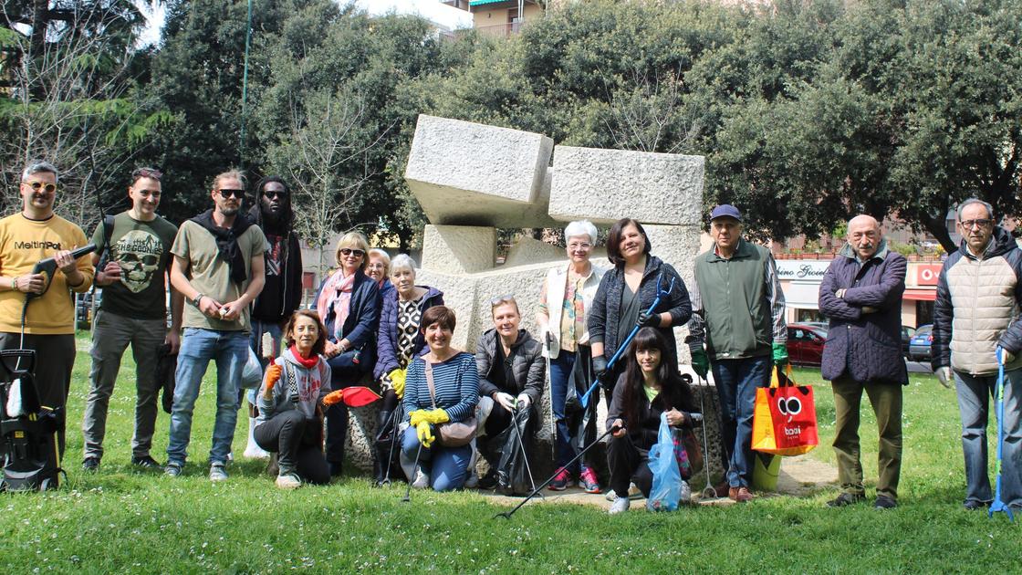 soccorso missione decoro la pulizia organizzata dai residenti non ci arrendiamo al degrado 