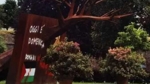 Sull’episodio della scultura di Piazzale Boccherini, tornata ancora una volta lala ribalta per l’ennesima incursione “creativa“ del suo autore, interviene... Sull’episodio della scultura di Piazzale Boccherini, tornata ancora una volta lala ribalta per l’ennesima incursione “creativa“ del suo autore, interviene...