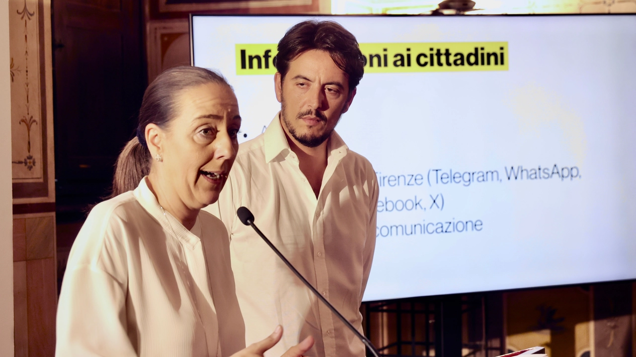 La sindaca di Firenze Sara Funaro e l'assessore alla Mobilità Andrea Giorgio La sindaca di Firenze Sara Funaro e l'assessore alla Mobilità Andrea Giorgio