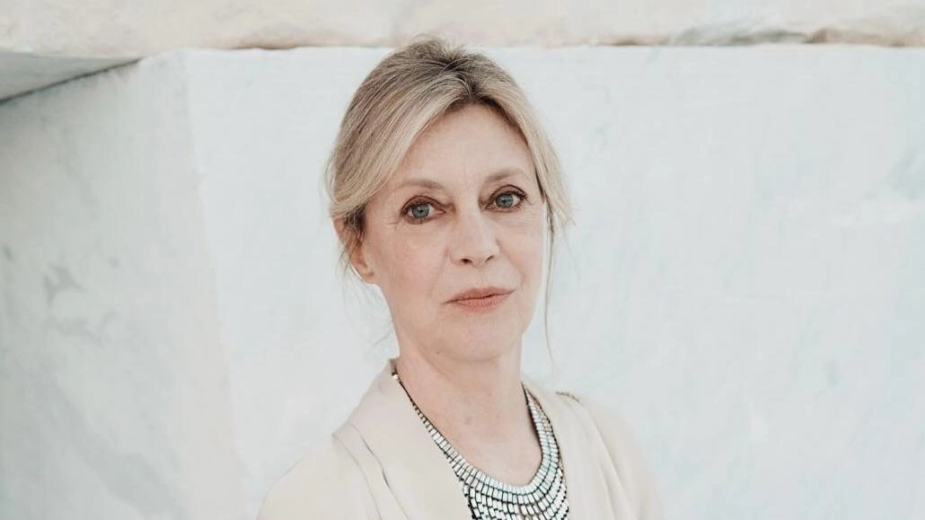L’attrice Margherita Buy a Colonnata. A destra, l’elegante cena targata Giorgio Armani alla cava Luna di Alvise Lazzareschi e, in basso, il calciatore Mario Balotelli L’attrice Margherita Buy a Colonnata. A destra, l’elegante cena targata Giorgio Armani alla cava Luna di Alvise Lazzareschi e, in basso, il calciatore Mario Balotelli
