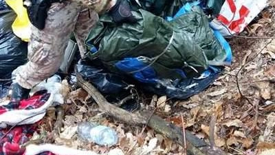 Carabinieri in azione per contrastare la presenza di spacciatori nei boschi foto di repertorio