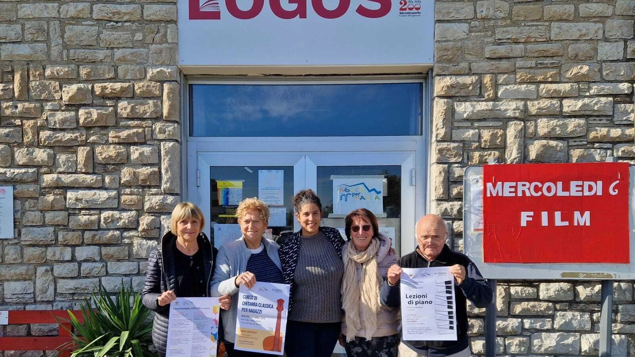 Lezioni gratuite di pianoforte e chitarra classica per giovani a Capannori. Iniziativa dell'associazione Agorà per Marlia e H-demia in collaborazione con il Comune. Opportunità di apprendimento e aggregazione presso lo spazio culturale Logos. Lezioni gratuite di pianoforte e chitarra classica per giovani a Capannori. Iniziativa dell'associazione Agorà per Marlia e H-demia in collaborazione con il Comune. Opportunità di apprendimento e aggregazione presso lo spazio culturale Logos.