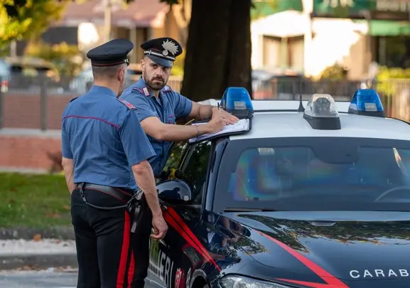 Furto all’Esselunga di San Concordio: arrestati due giovani