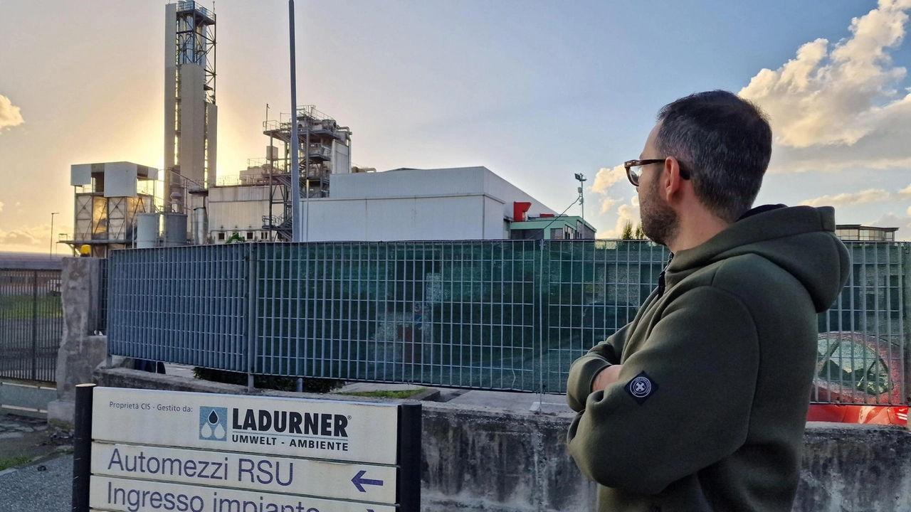 Il nuovo piano regionale dei rifiuti è stato votato pochi giorni fa e l’impianto di via Tobagi a Montale resterà in funzione (Foto di repertorio) Il nuovo piano regionale dei rifiuti è stato votato pochi giorni fa e l’impianto di via Tobagi a Montale resterà in funzione (Foto di repertorio)