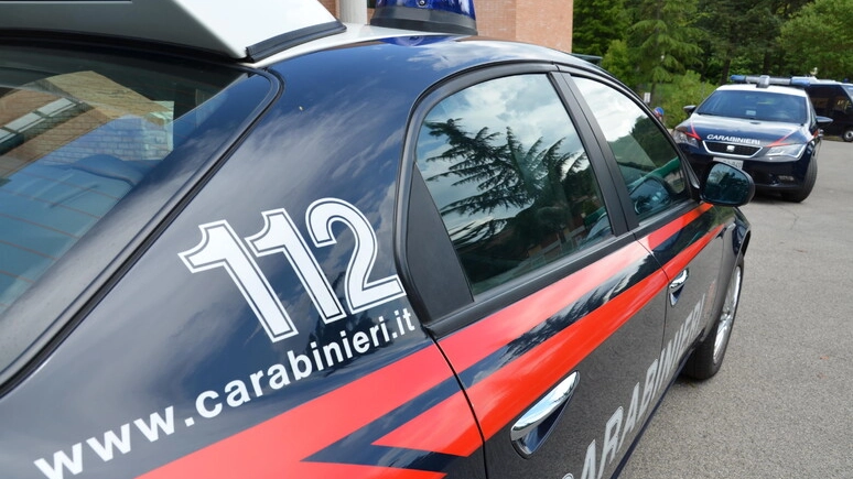La ragazzina è stata ritrovata dai carabinieri La ragazzina è stata ritrovata dai carabinieri