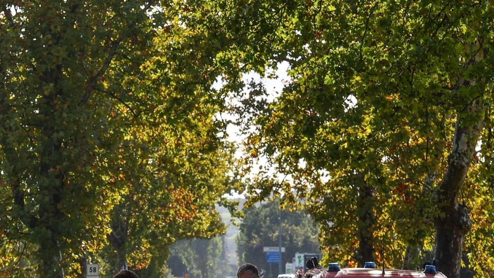 Empoli aderisce al Contratto di Fiume Elsa per accelerare la realizzazione di opere contro le alluvioni. Decisioni collettive per la prevenzione del rischio idraulico. Empoli aderisce al Contratto di Fiume Elsa per accelerare la realizzazione di opere contro le alluvioni. Decisioni collettive per la prevenzione del rischio idraulico.