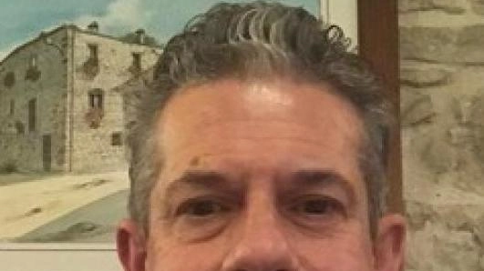Il sindaco primo firmatario di una petizione singolare, il cui obiettivo è quello di far promuovere parroco un sacerdote. Succede... Il sindaco primo firmatario di una petizione singolare, il cui obiettivo è quello di far promuovere parroco un sacerdote. Succede...