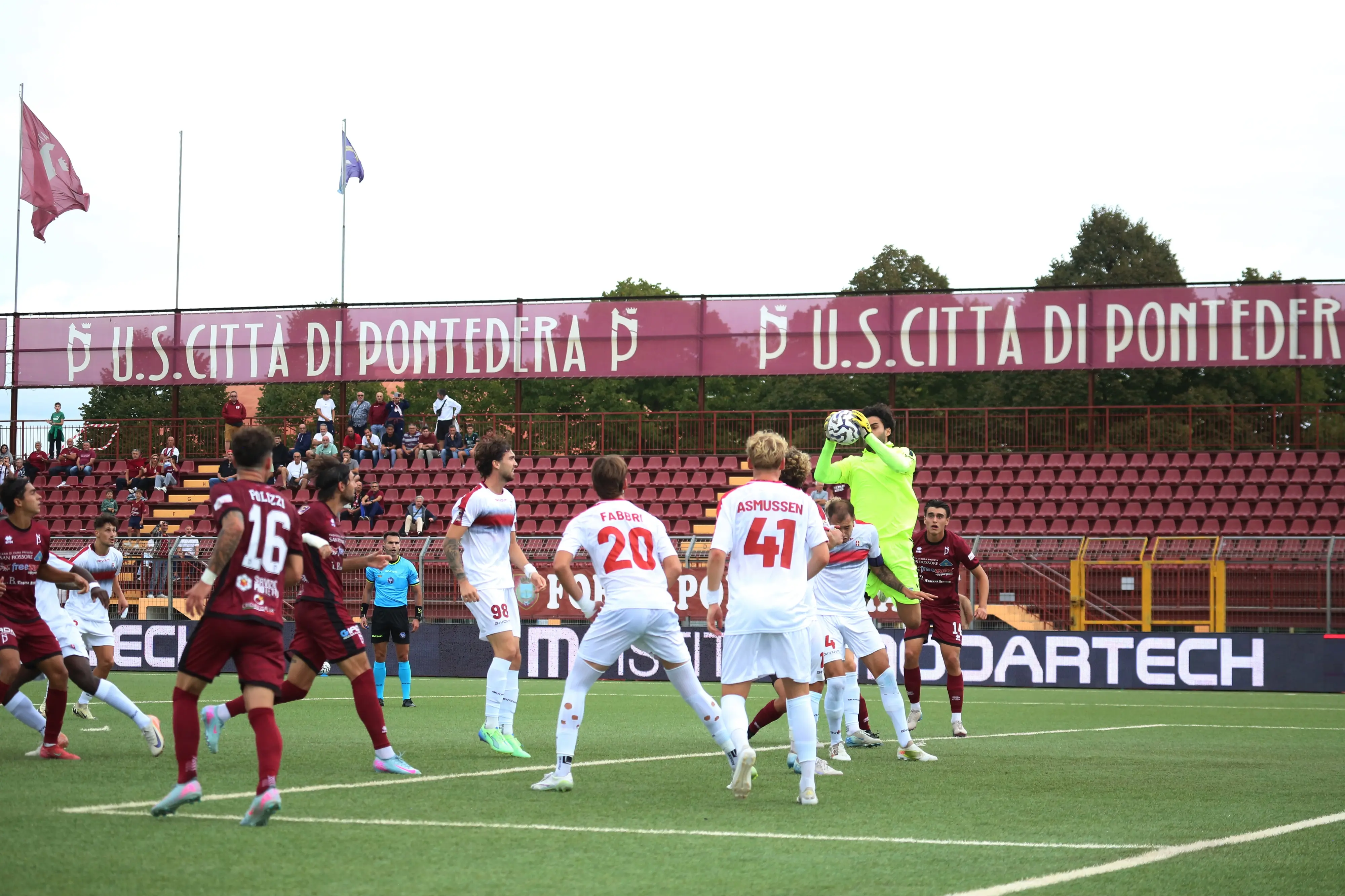 Il Pontedera soffre ma vince: contro il Rimini finisce 2-1