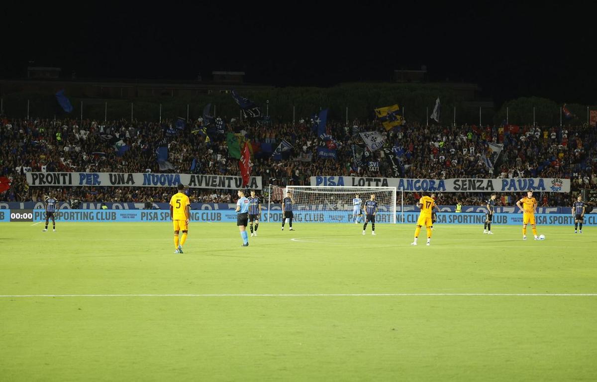 Una nuova avventura. Tutta Pisa è nerazzurra. La notte dell’Arena Una nuova avventura. Tutta Pisa è nerazzurra. La notte dell’Arena