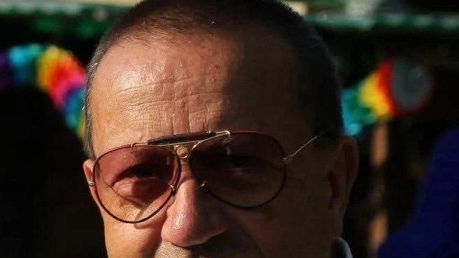 SAN DONATO Il mondo del calcio giovanile perde una delle maggiori figure di riferimento. Si è spento Angiolino Quirici, presidente del... SAN DONATO Il mondo del calcio giovanile perde una delle maggiori figure di riferimento. Si è spento Angiolino Quirici, presidente del...